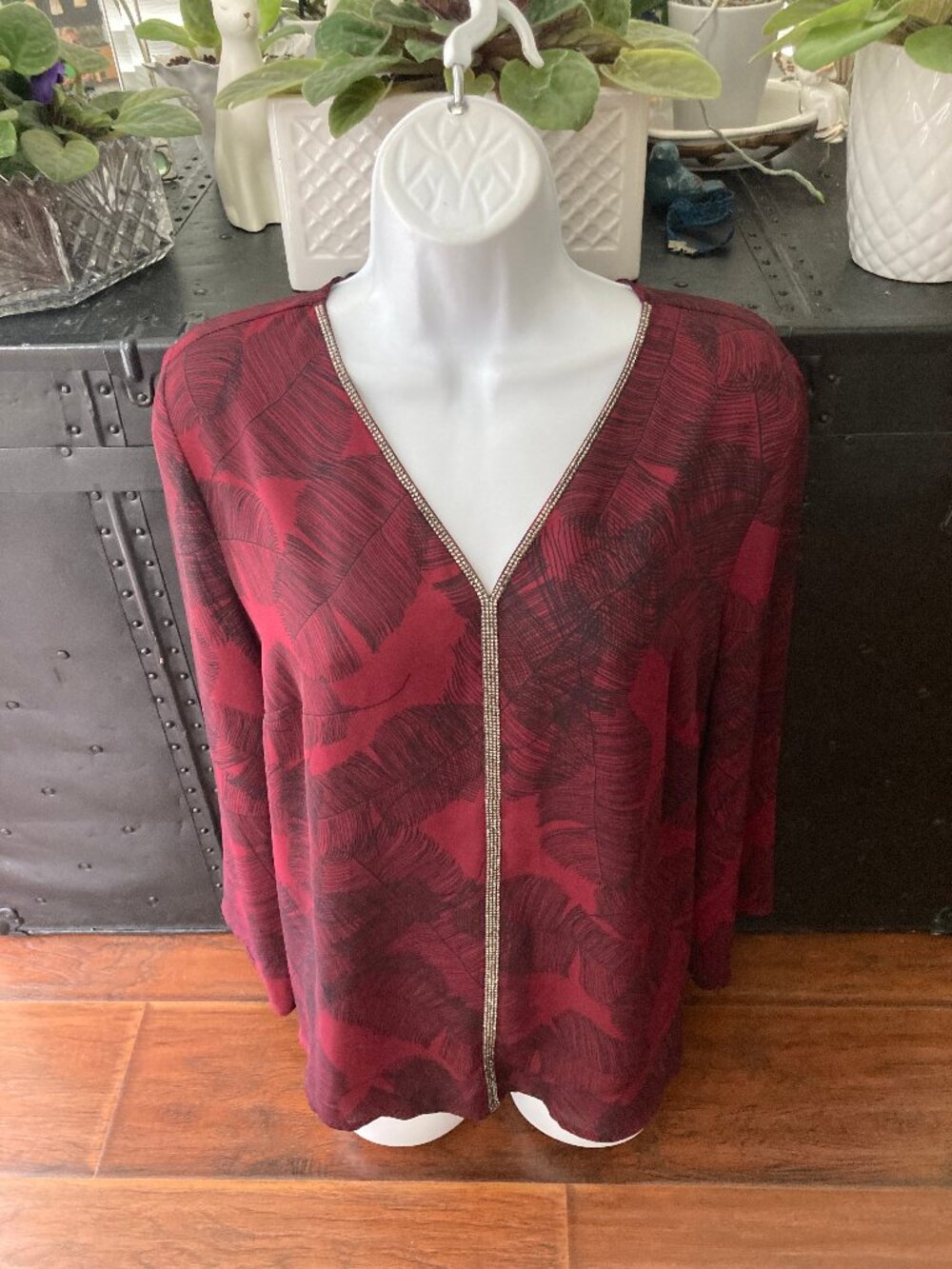 Liz Claiborne Career Petites Burgundy Jeweked Blouse Petite Large